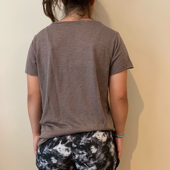 v neck - Picture 2 of 3